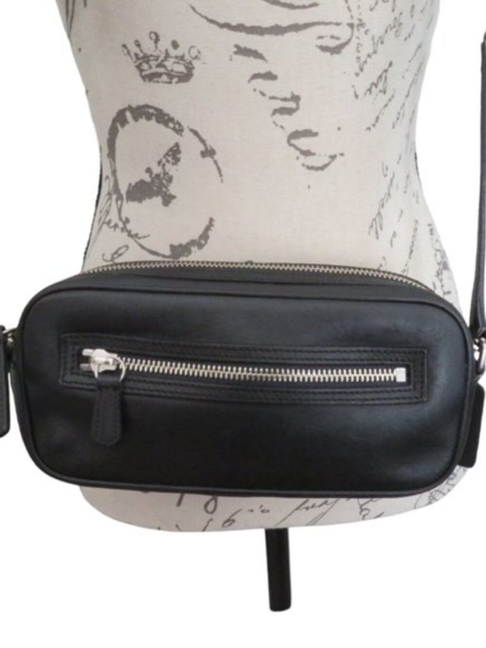 COACH, Vintage, Legacy West Mini Camera Bag (Style 9589), VGC - Picture 2 of 16